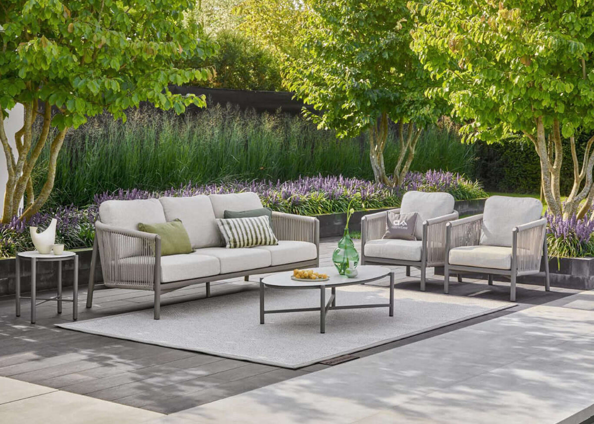 Apple Bee loungeset in de tuin