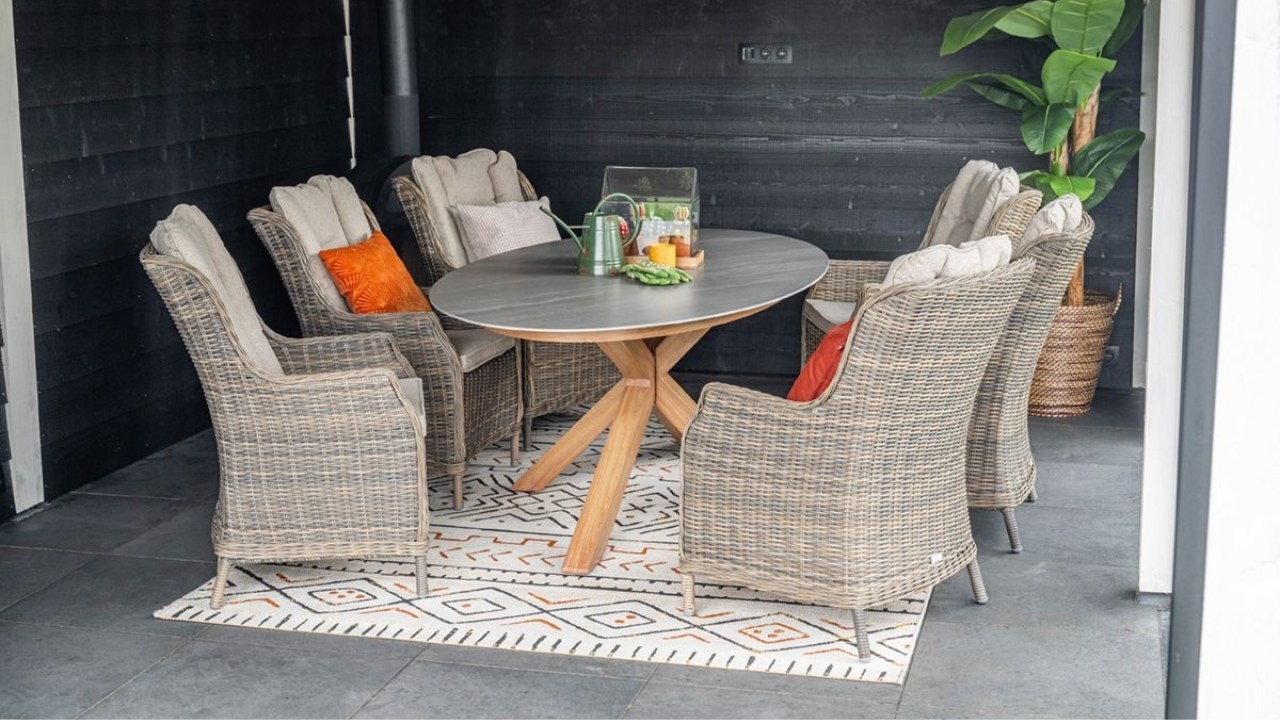 Wat is een Centostone tuintafel en hoe onderhoud ik het