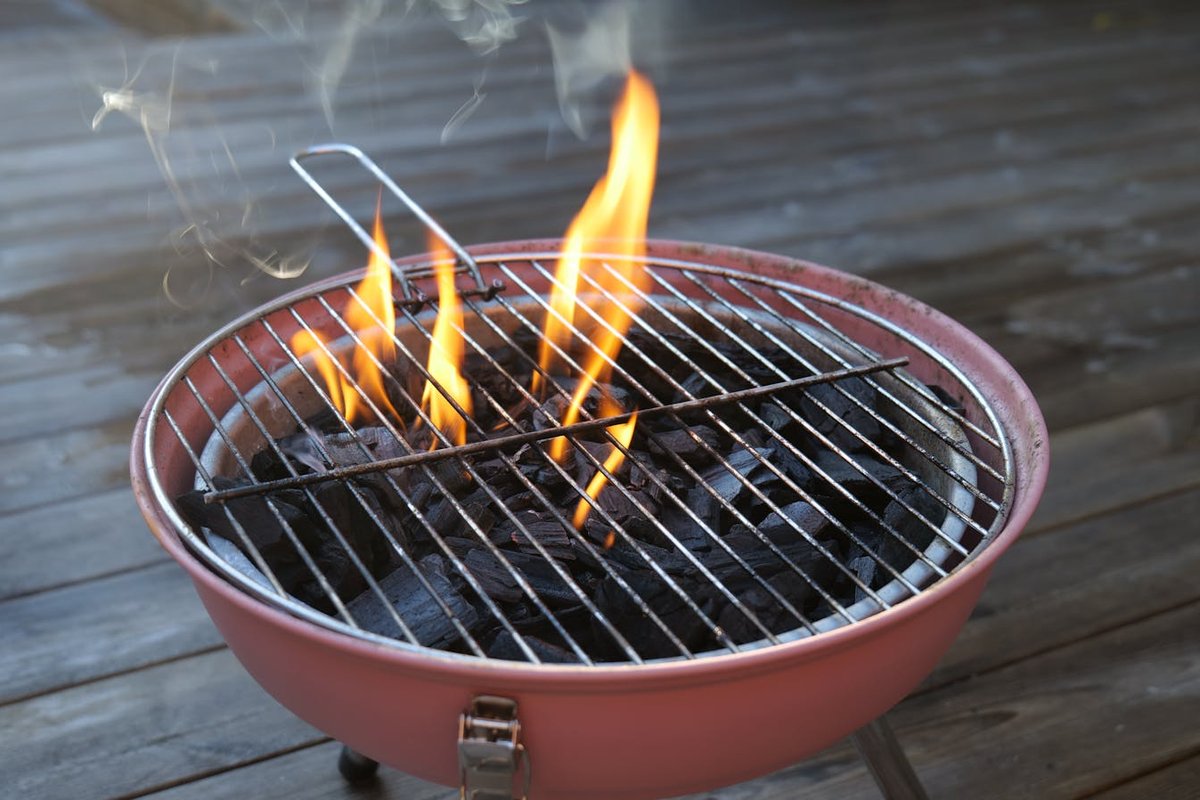 Weber kettle vs keramische kamado: eerlijke vergelijking