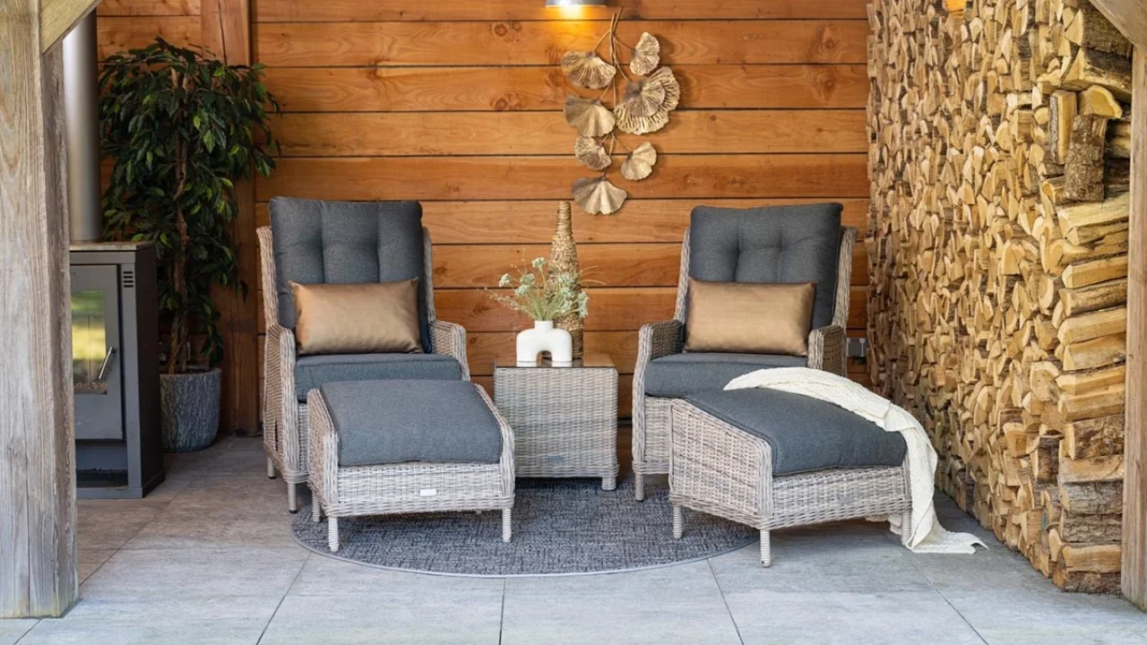 Fauteuil met voetenbank